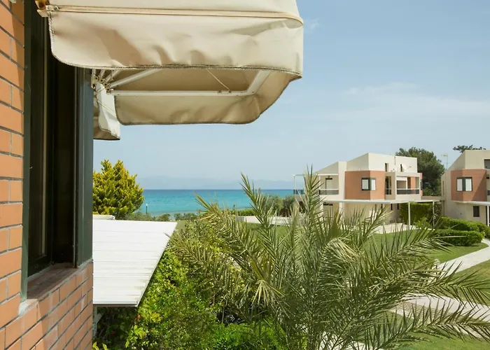 Dihtia On The Sea * Pefkochori